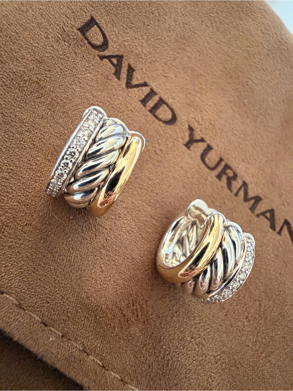DAVID YURMAN MERCER HUGGIE HOOP EARRINGS - Picture 9 of 13